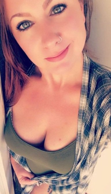 melisa08d's tweet image. Like + Rt if I can send you pics like this while you gaming / working