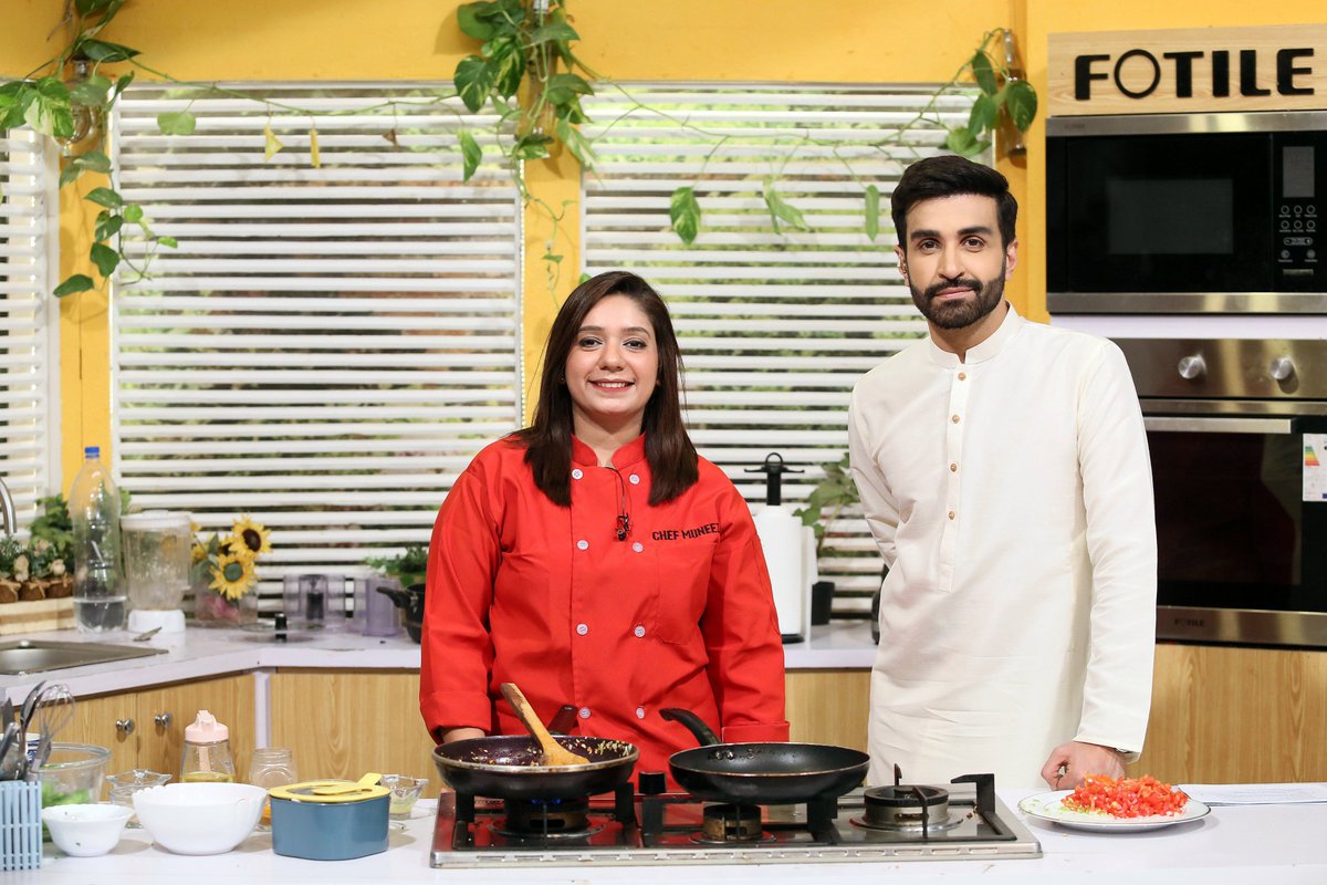 TVOnePk's tweet photo. Glimpse from today's "Morning Star" with "Azfar"

#MSTvOne #MorningStarWithAzfar #MorningStar #TVOnePK #RiseandSmile #Azfar #chefmuneeza https://t.co/G8JdEiX1Jz