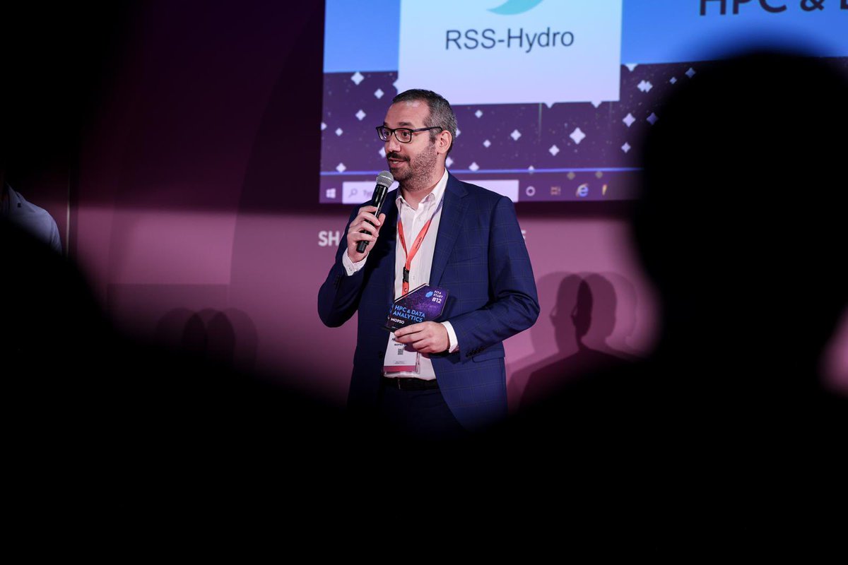 Luxinnovation's tweet photo. #Fit4Start ๐ #HPC & #DataAnalytics
Well done #Mopso and @RssHydro and welcome to the #Fit4Start family! ๐คฉ https://t.co/1EYFWpUlXG