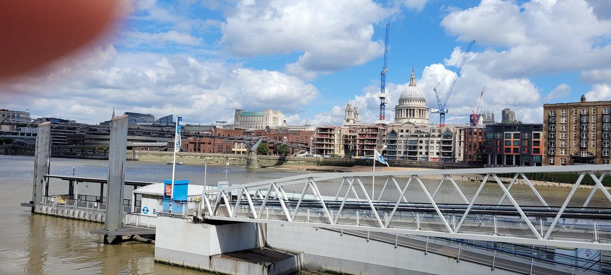 Farchynys tweet media