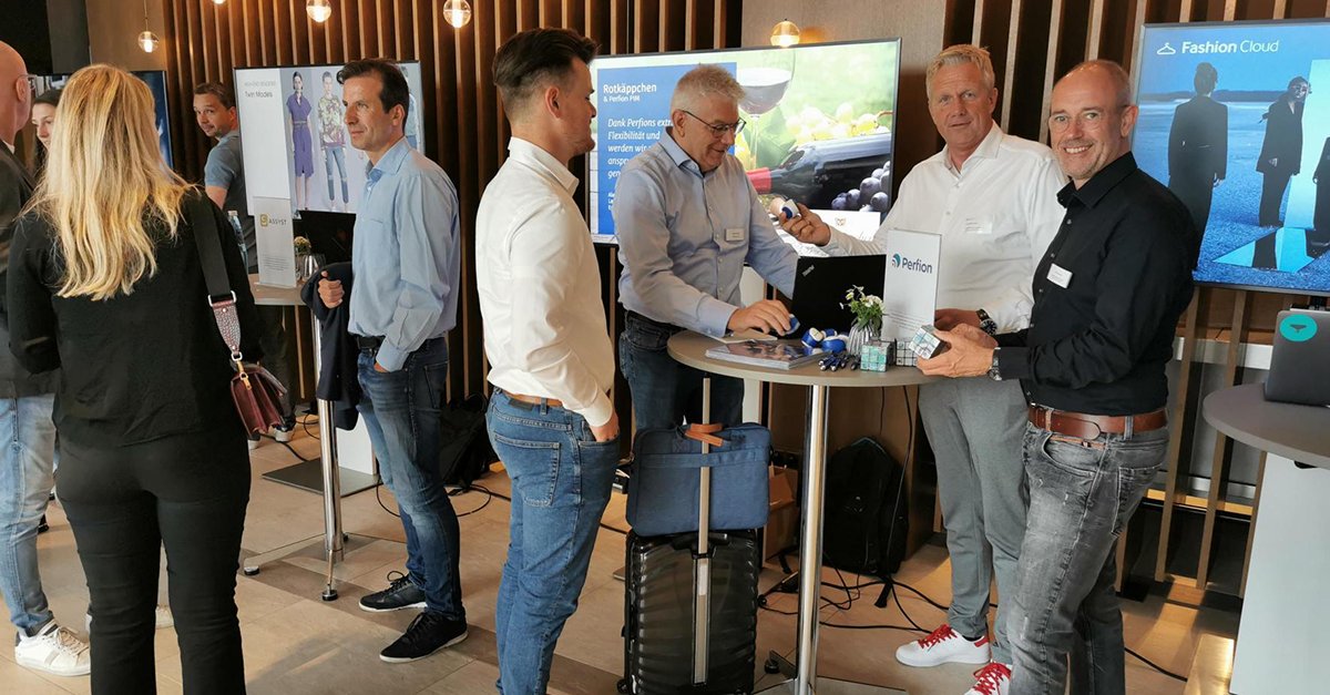 PerfionDE's tweet photo. Heute ist Perfion bei den DIGITAL FASHION DAYS 2022 zu finden, denn auch die Fashion-Branche benötigt effiziente Lösungen zur Digitalisierung und Verwaltung ihrer Produktinformationen. #dfd2022  
https://t.co/WiA02YY2zO https://t.co/gGwTmQ81N5