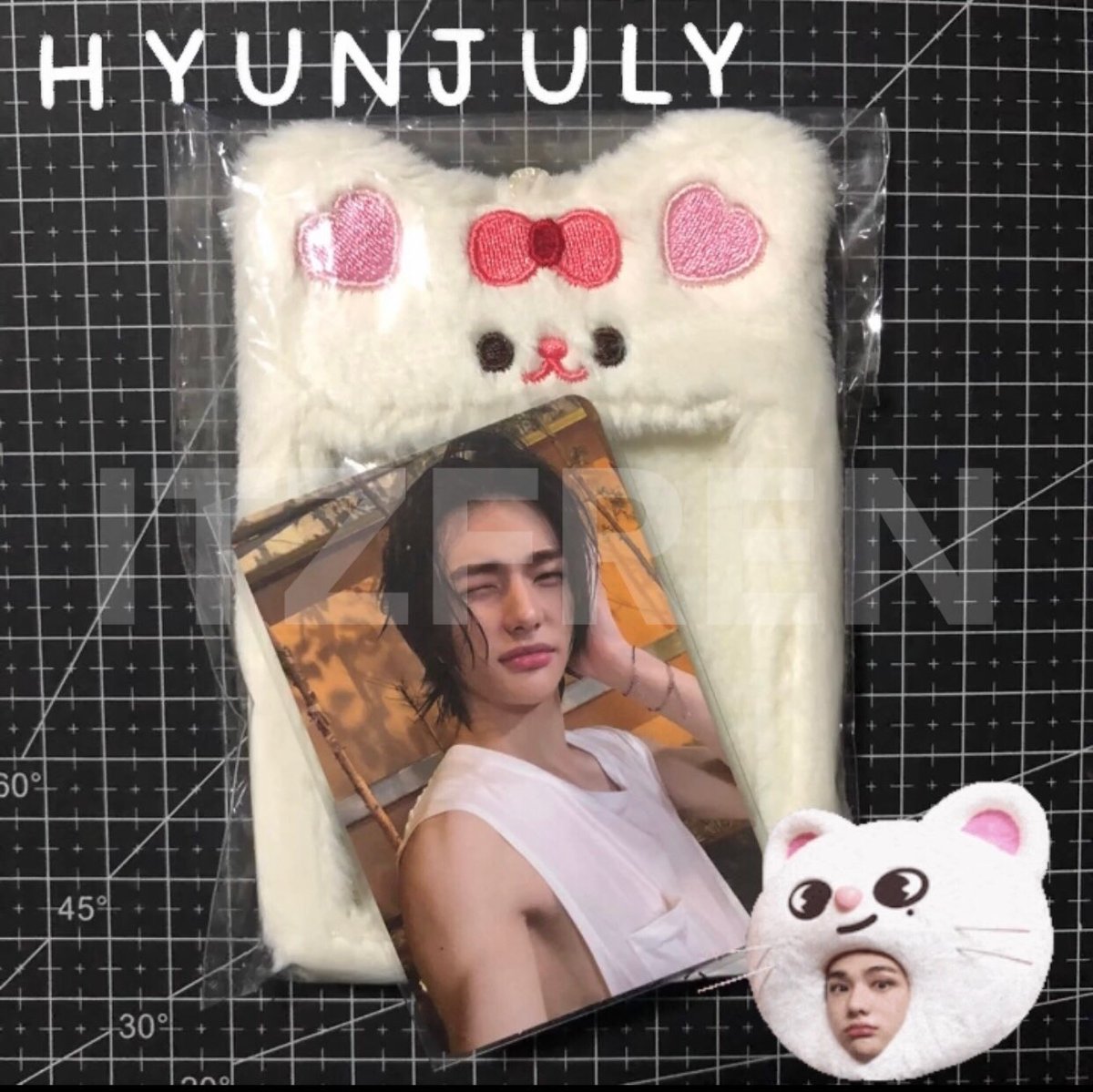 itzfren's tweet photo. แจก Give away เนื่องในวันครบรอบ1ปี #LoveSTAYDay #HYUNJULY 🍀
(Double side HYUNJIN NOEASY + เฟรมการ์ดนุ่มนิ่ม) 1 ชุด / 1 คน

กติกา : รีทวิต + สะดวกออกค่าส่ง20 (สุ่มเจอฟลว.ส่งฟรี)

ยังไม่กำหนดวันสุ่ม ถ้าสุ่มแล้วจะแท็กเรียกค่ะ🙇🏻‍♀️🙇🏻‍♀️🙇🏻‍♀️🙇🏻‍♀️🙇🏻‍♀️🙇🏻‍♀️🙇🏻‍♀️🙇🏻‍♀️ https://t.co/17FJSiFSXH