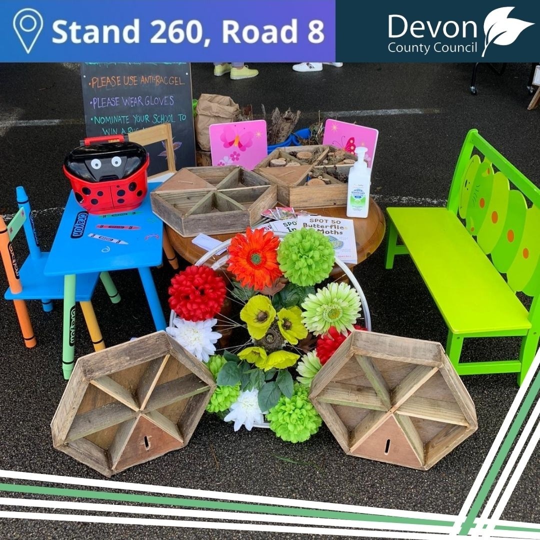 DevonCC's tweet image. If you're at the #DevonCountyShow today visit our stand and make a bug hotel with Recycle Devon!

Find out about the environmental impact of everyday household items and why Repair, Reuse and Upcycling your old once-loved possessions is vital if we want to safeguard the planet.