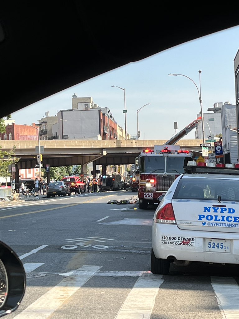 aaronmaxb's tweet image. did union pool catch fire??