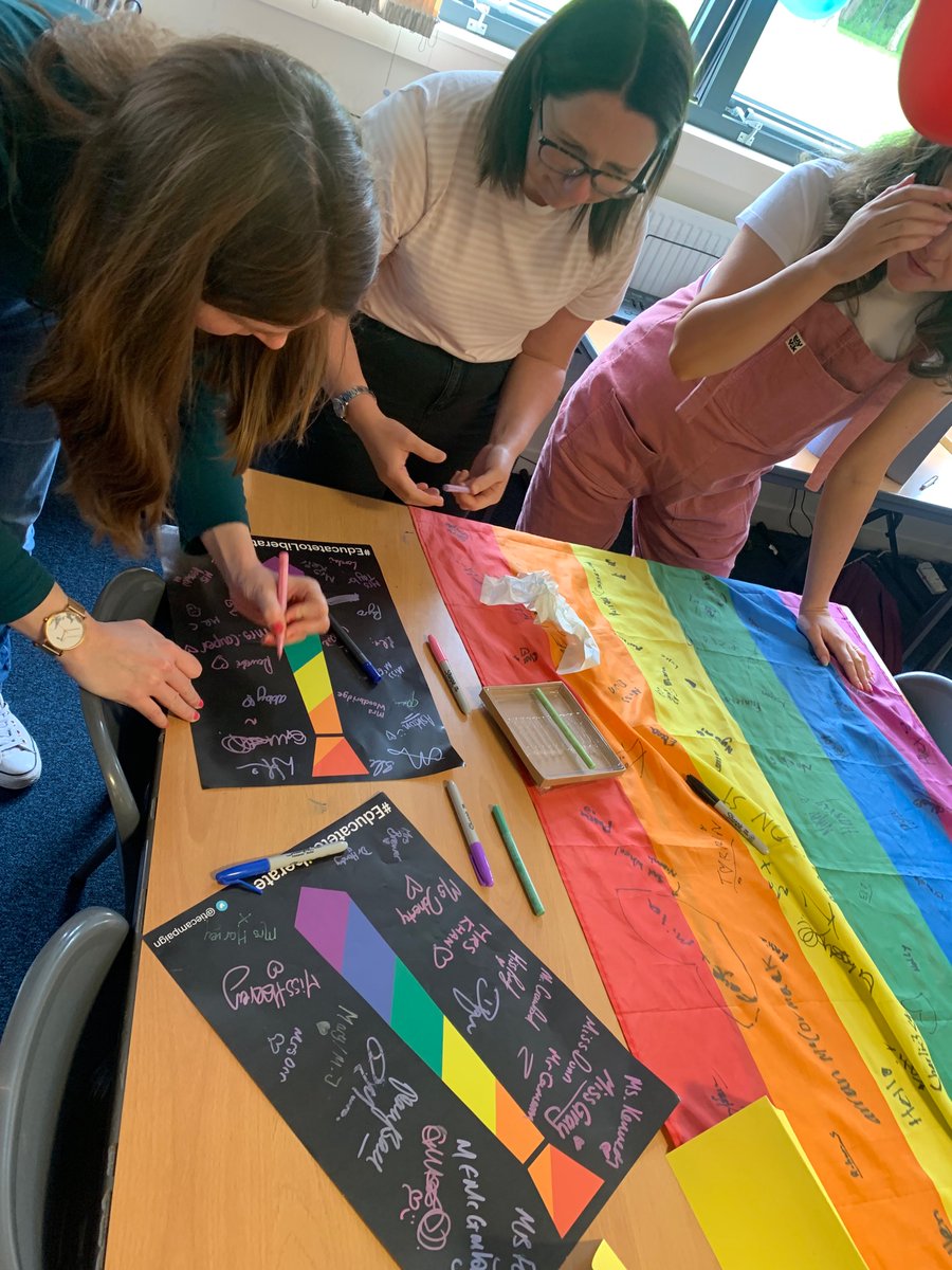 Amazing to participate in the Pride event today 🏳️‍🌈🏳️‍⚧️ Genuinely heartwarming seeing our young people feel so supported and included. 🥰 Staff including <a href="/HermitageAcadHT/">Douglas Morgan</a> showing our support for LGBTQ+ education ❤️#Article29 #Pride2022