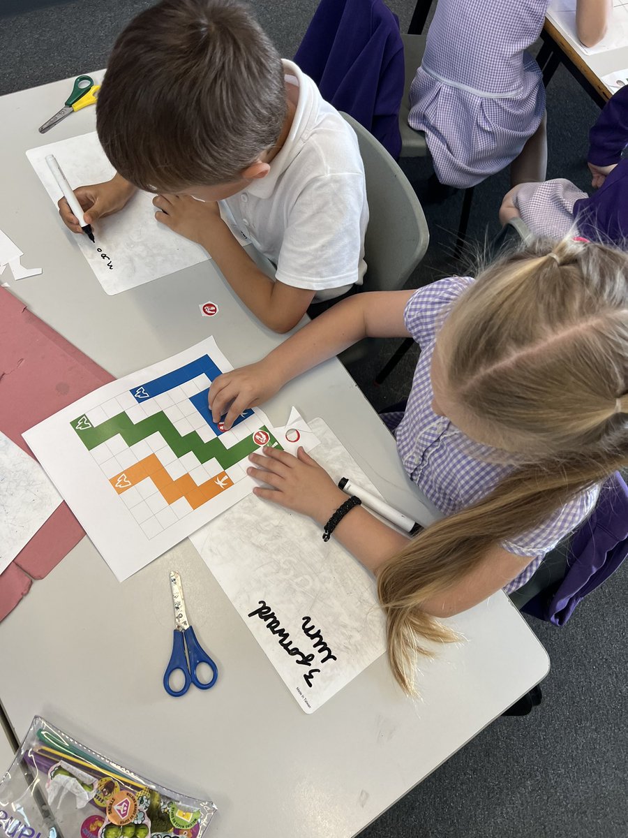 OPA_Darfield's tweet photo. @OPAD_Year2_ Creating and playing our own dinosaur game. Year 2 have used algorithms to move a dinosaur through a maze. π¦ #OPADComputing https://t.co/DGhM9d2brG