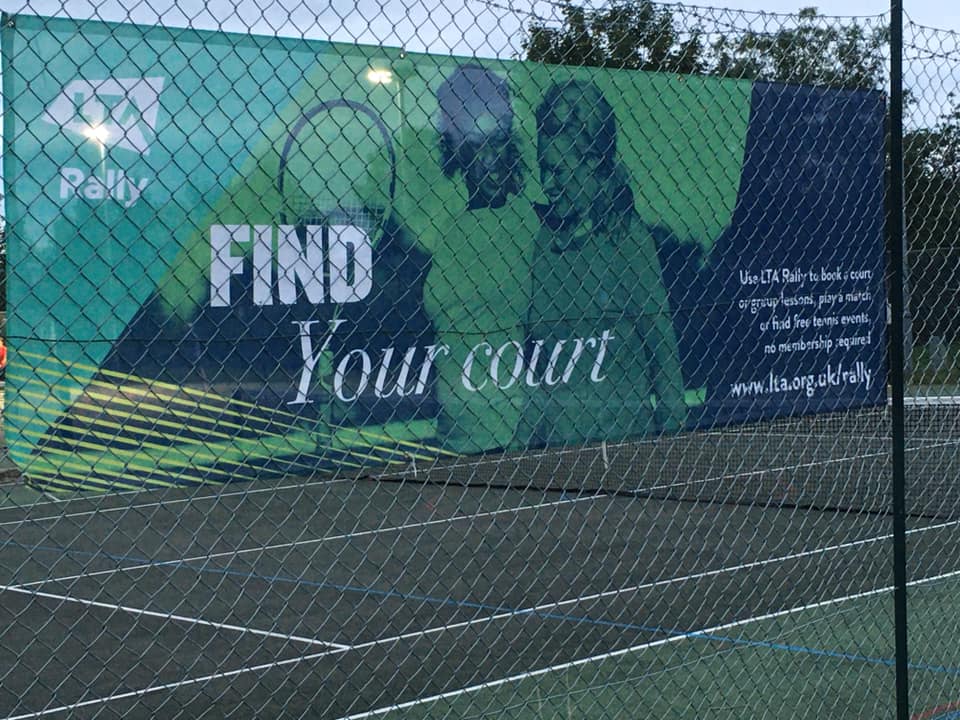 Fancy getting on court this weekend? Don't forget you can find and book a court with @the_LTA Rally. gloucestershiretennis.co.uk/get-on-court/l… @activeglos @soglos @BBCGlos @glosinfo #GlosHour