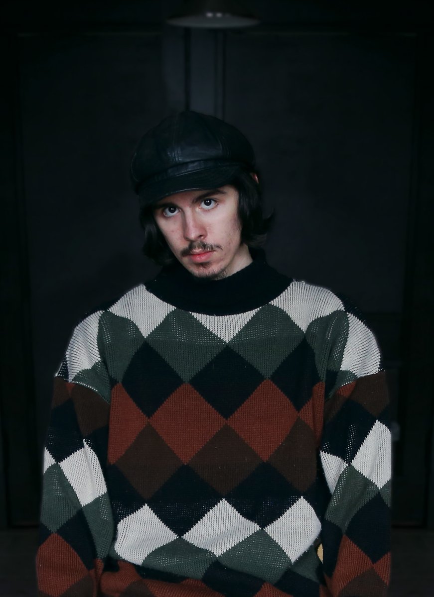 AftertheWait's tweet image. Introducing our 1st AD and cameraman, Trevor Freiss! Check out Trevor's full bio on our insta, @afterthewait 
Tags: #production #indiefilm #supportindiefilm #film #featurefilm #bts #christianfilm #njfilm #filmmaker