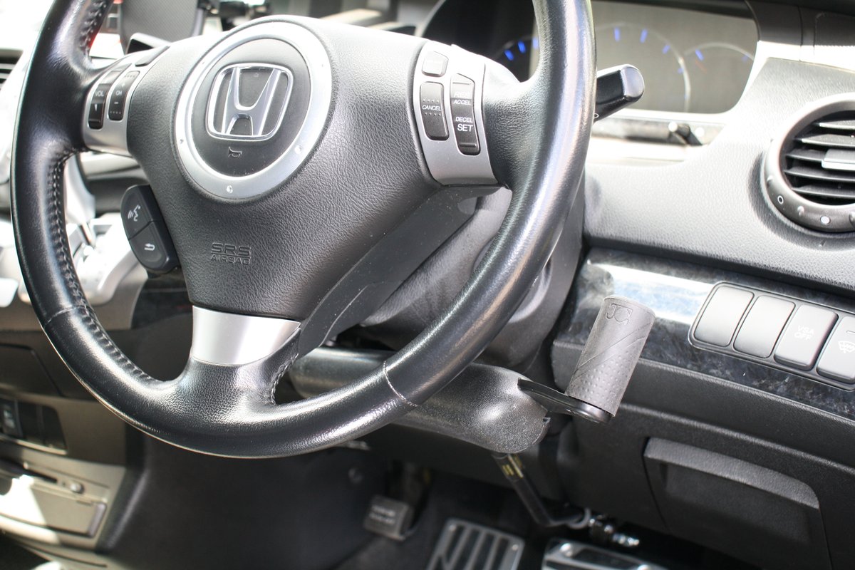 We are happy to carry out designs for our products on older models if we have never completed them previously, allowing you to keep your existing car or choose the right vehicle to suit your requirements.

Here's a Honda Odyssey MK III - Hand Control design recently completed!