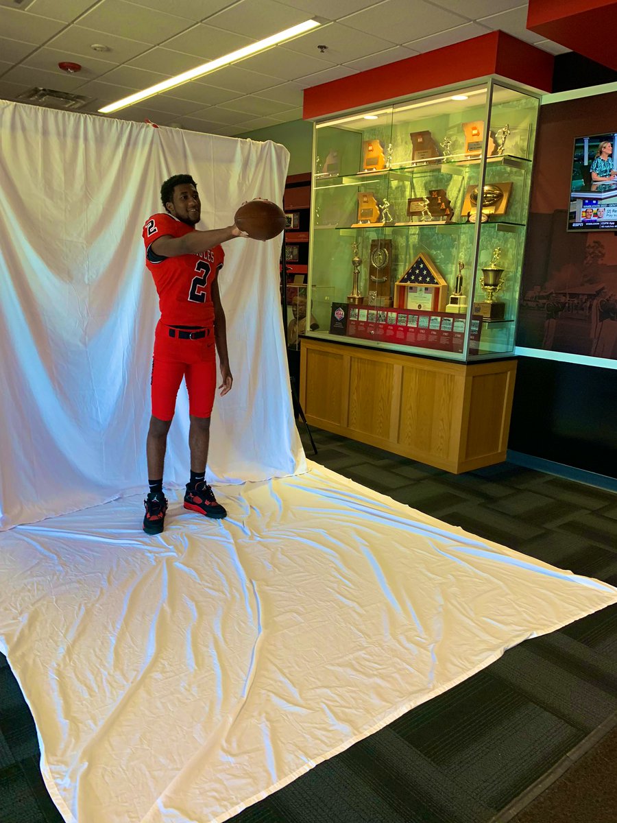 ramonedwards18's tweet photo. Junior Elite Day! https://t.co/LnOmsbd7fL