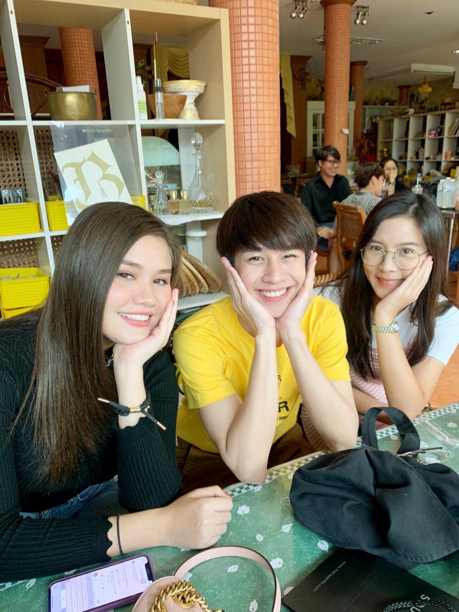_OHMFLUKEdoll's tweet photo. #UWMAseries
Their cuteness is eternal 🥺✨✨✨
Lovely 🤗💕💕💕
#Fluke_Natouch #เจ้าแก้มก้อน
#sammysammauy
#Pinear https://t.co/k2z1CHRIzE