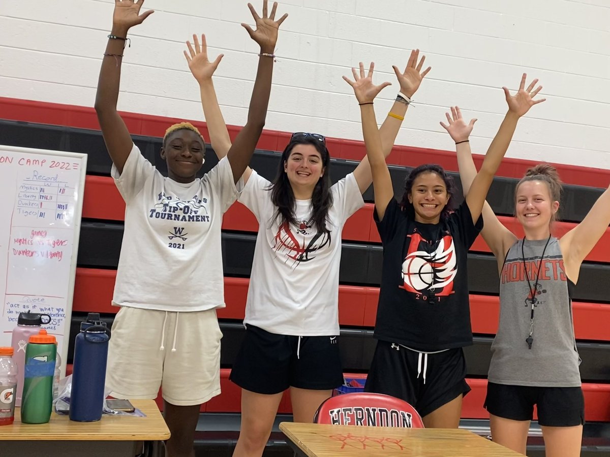 Today is the last day of camp! We have had a great week with our future hornets! Thanks to Diarra, Natalie, Annelise and Aylin for being the counselors of this first post-covid summer camp. Glad to be back up and running!