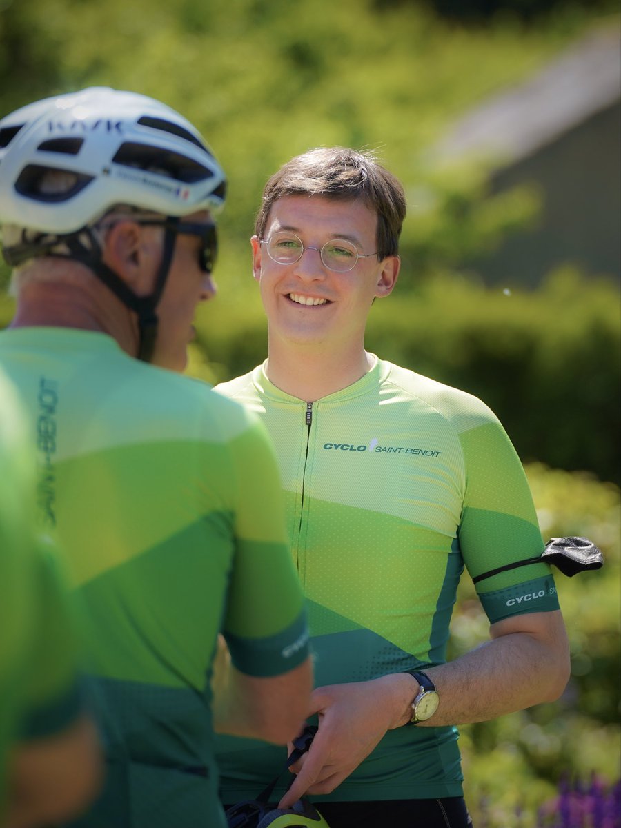 SachaHoulie's tweet photo. Le Tour reprend ses droits aujourd'hui. Bon courage à tous les coureurs qui s'élancent depuis Copenhague pour la plus belle épreuve cycliste du monde.

#TDF2022 https://t.co/JmIFaE80px