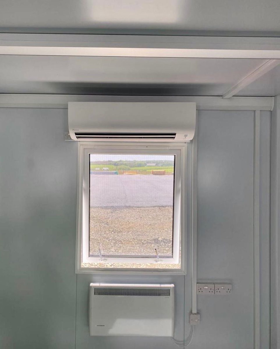 MSELTD's tweet photo. ☀️❄️ AIR CONDITIONING INSTALLATION ❄️☀️

MSE have done an incredible job with this air conditioning installation.

A full install of indoor wall mounted units and outdoor units in the brand new Portakabin buildings. 

Hopefully this hot weather will make an appearance soon! ☀️ https://t.co/43o5atZPIF