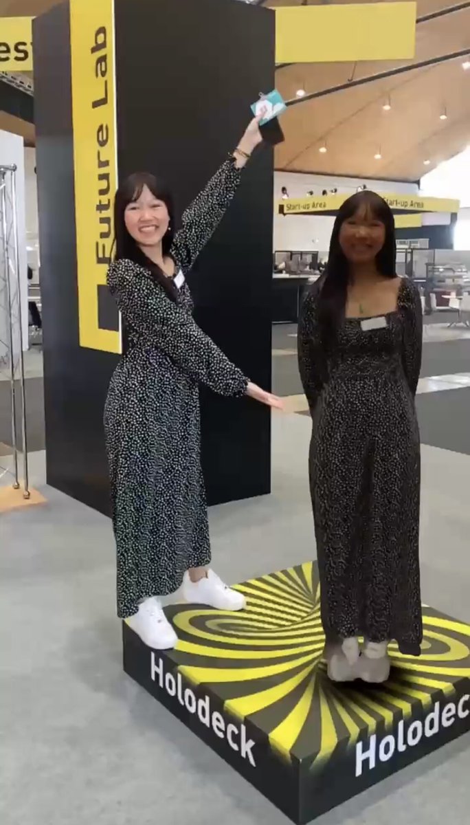 volograms's tweet image. Did you see the cloning station @rooom_com put together for #LEARNTEC2022? Keep your eye out next week for our rundown! Here&apos;s our visual teaser to get you excited in the meantime

Image Creds: Stephanie Bilic, Jessica Schlauer, Dr. Sirrka Freigang, @We_are_NIDIT @learntec_news