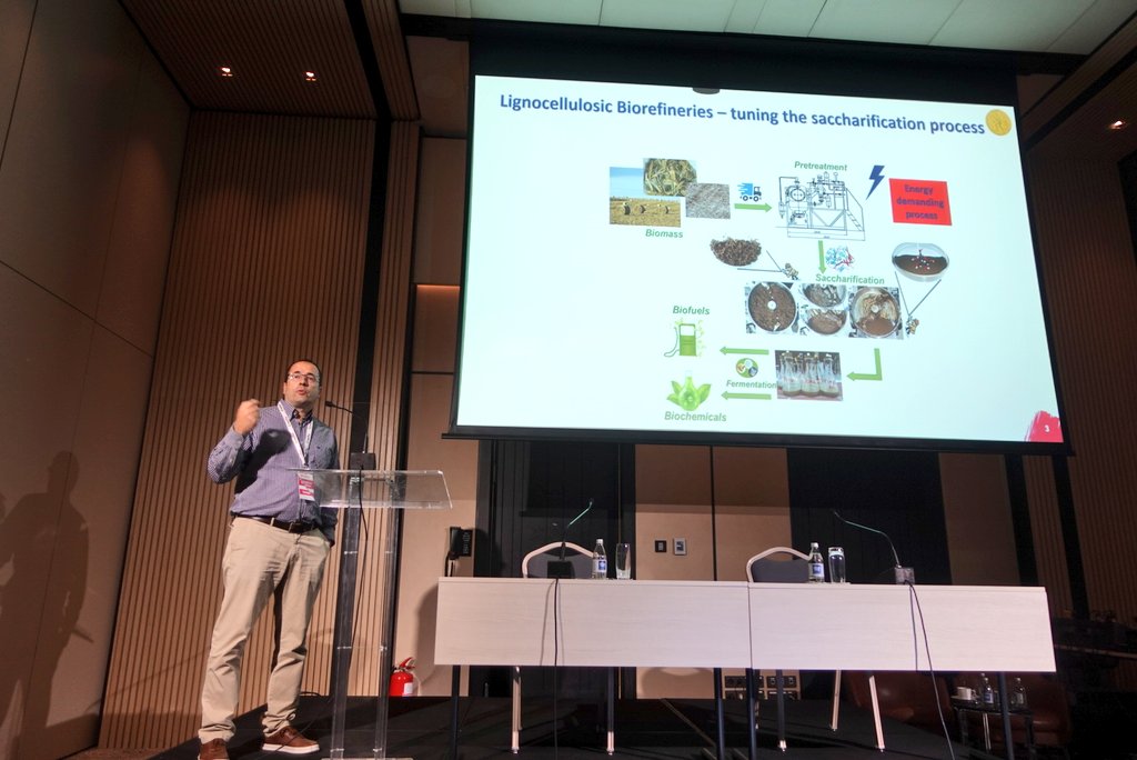 FEMSmicro's tweet photo. Live from Session 8: Biotechnology and Industrial Microbiology #FCOM22

Speakers: Ken Ichi Yoshida, Jan Maarten van Dijl, @vtopakas, @PavelcitoD, Milomir Niksic https://t.co/wX79CEagxM