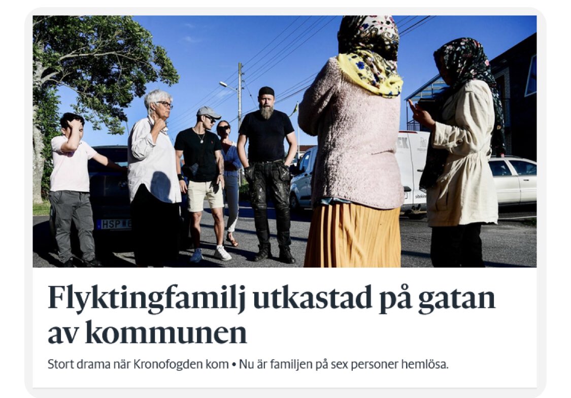 Finns sökert gott om plats hemma hos Fredrik Reinfeldt eller i Danderydsvillan hos Jan Eliasson! Kom igen gubbar öppna era hjärtan! #svpol #migpol