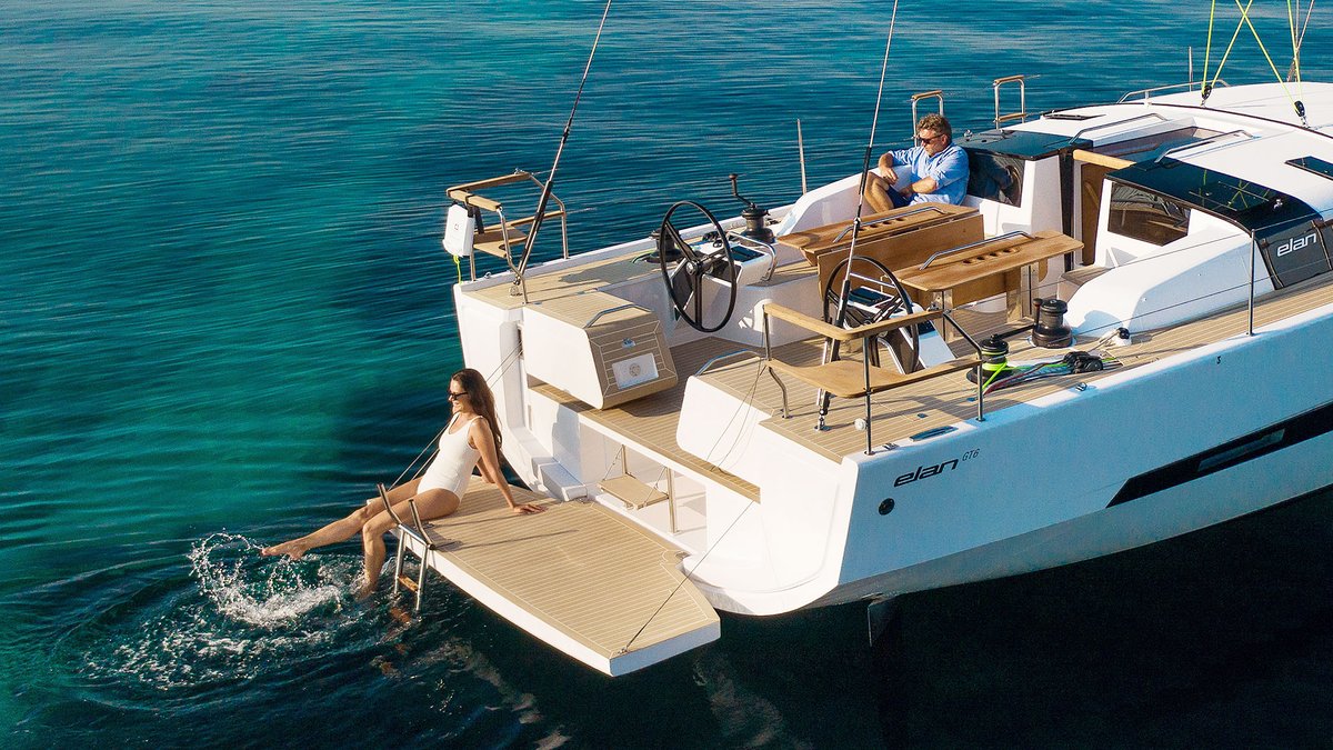 TubberBoats's tweet photo. Meer dan 25% korting op deze nieuwe Elan GT6. Eigenaarsversie  met Airco en ook nog bereikbaar met de auto in Kroatië.

https://t.co/nNgGY9mRHh https://t.co/8Jqr7Q8hAf