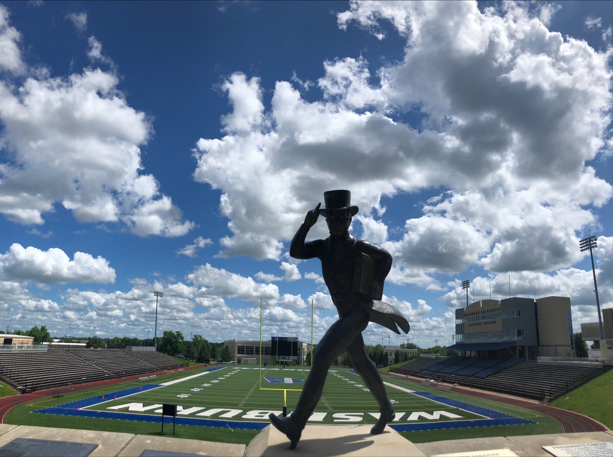 wusports's tweet image. 😍😍😍😍 #FacilityFriday #GoBods