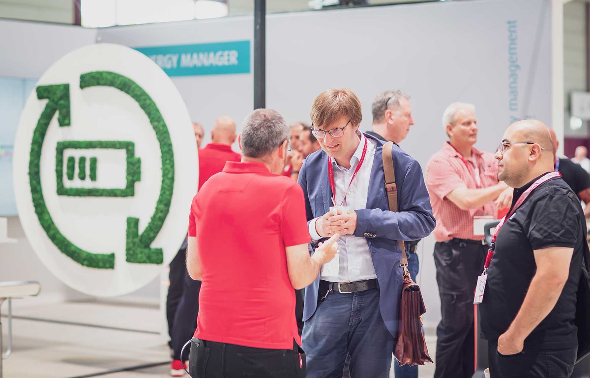 The start-up company <a href="/ifescaGmbH/">ifesca</a> uses #AI to predict and control energy consumption. We have partnered with the energy experts to help our customers become more sustainable. Learn more in our latest #WoMH2022 on-site interview: ow.ly/Z8ha50JMpjc