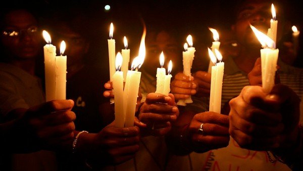 NUSA_NEETUG's tweet photo. #CandleMarchForNEETUG Tonight we are burning candles to show you the right path @dpradhanbjp https://t.co/4S1549rMK0