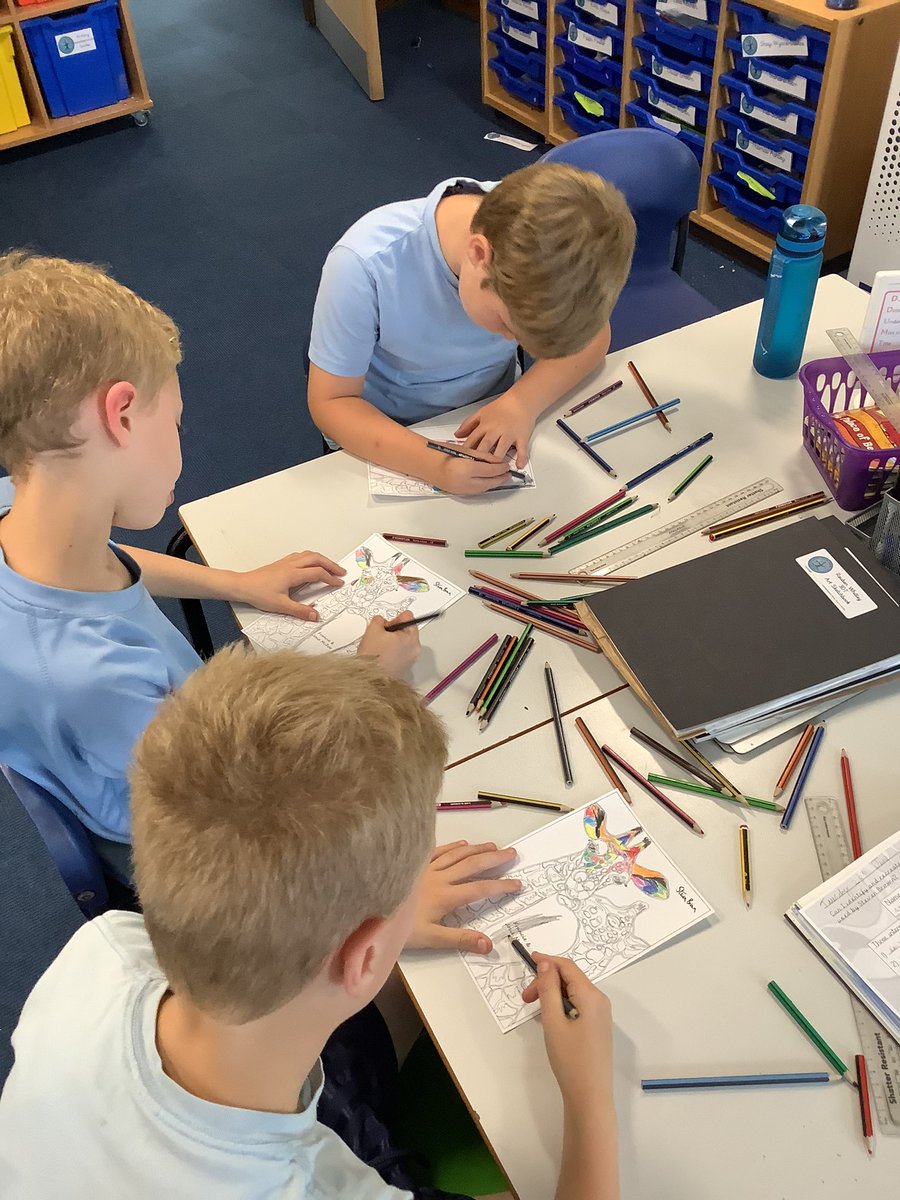 Year 3 have been been creating Steven Brown inspired artwork today. We love the colours and his unique style. <a href="/whitchurchCEFed/">The Whitchurch Church of England Federation</a> <a href="/whitchurchjun/">Whitchurch CE Junior Academy</a> <a href="/wjaart/">willy anticona </a> #thecreativeme