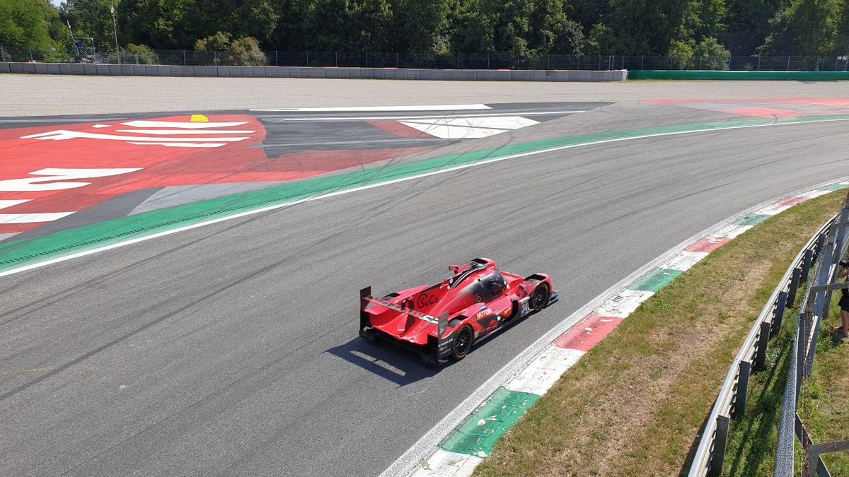 SalaStampRacing's tweet image. A Monza l'azione dei #BronzeTest per #ELMS  #4hMonza Parabolica dalla torretta!
📸 @AlessandroSala1