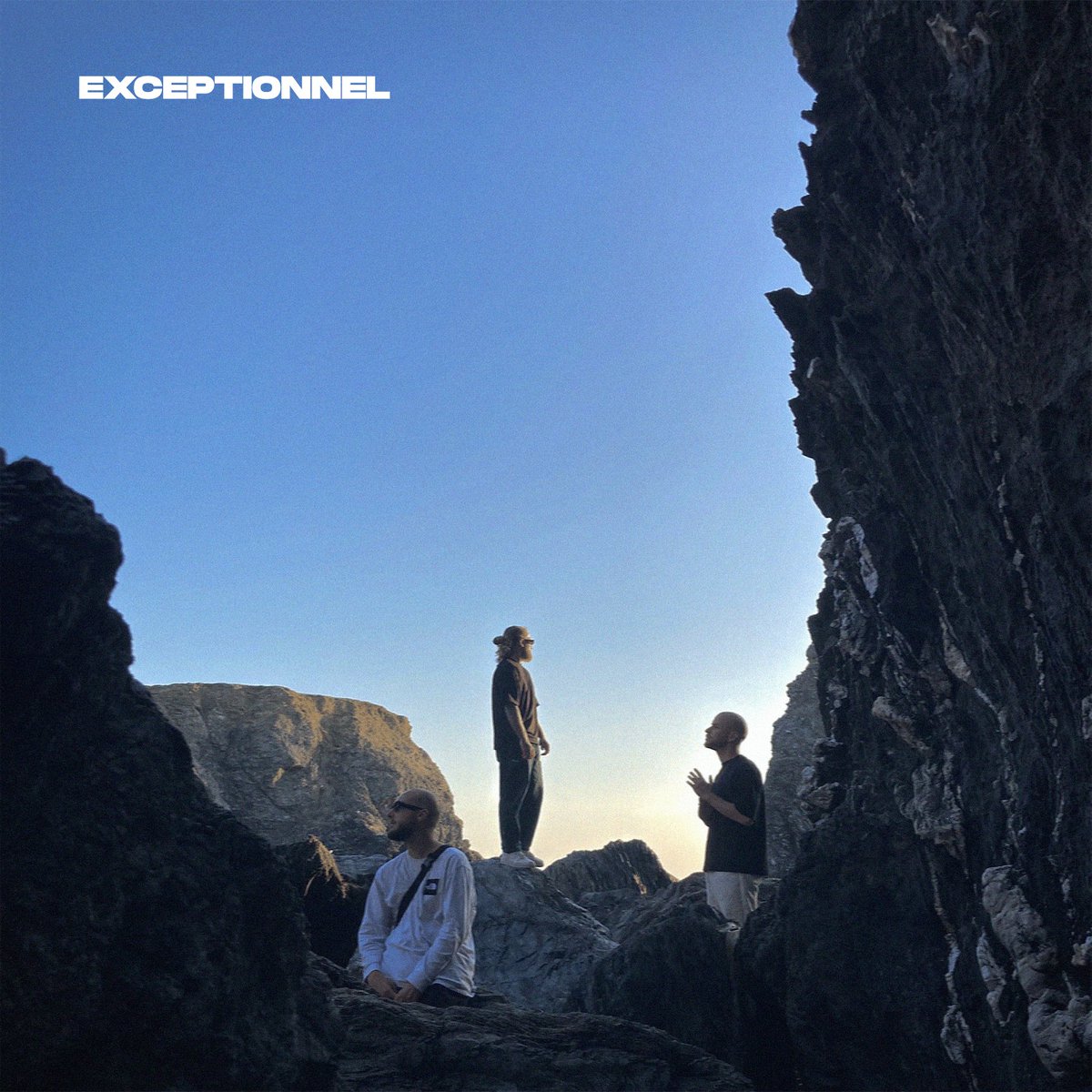 Nouveau morceau avec les frérots <a href="/Donmaxxxx/">Abdulbasit Abdallah</a> &amp; <a href="/FUdoubleL/">FullBaz</a>  !

A la prod c’est @JuxeboxRdbs &amp; <a href="/FUdoubleL/">FullBaz</a> 

alterk.lnk.to/Exceptionnel