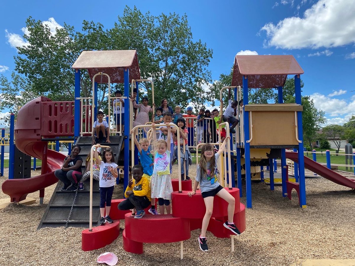 That’s a wrap on 2021-2022. Will miss these amazing kiddos! ☀️