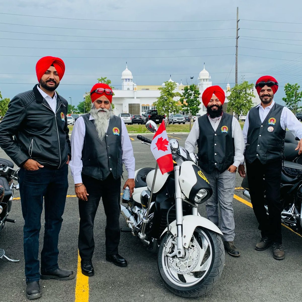 We are ready to ride out from Ontario Khalsa Darbar, Dixie Road Gurdwara - Join us here or in Niagara Falls - Let's celebrate Canada Day 🇨🇦 

#canadaday🇨🇦 
#canadaday2022 
#truenorthstrongandfree 
#sikhmotorcycleclubofontario