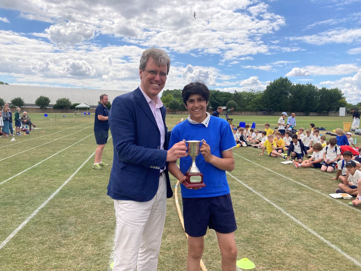 Well done to all the boys for taking part in Sports Day, it was wonderful to have parents watching for the first time in 3 years! Congratulations to Churchill House for winning overall. 🏆

🥇 Churchill 
🥈 Raleigh 
🥉 Nelson
4⃣ Drake