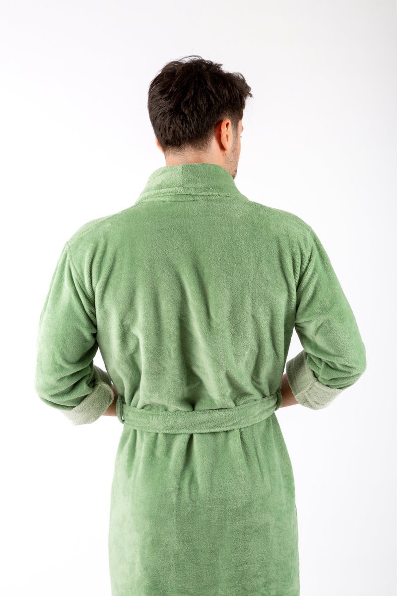 Fall in love... with the luxury touch of our bathrobe collections🛁🤍

#mshometextile #hometextile #turkishtowel #sustainability #towels #textile #turkey #denizli #production #design #innovation #manufacturing #exclusive #modernluxury #homestyle #corewell #coresoft #bathrobe