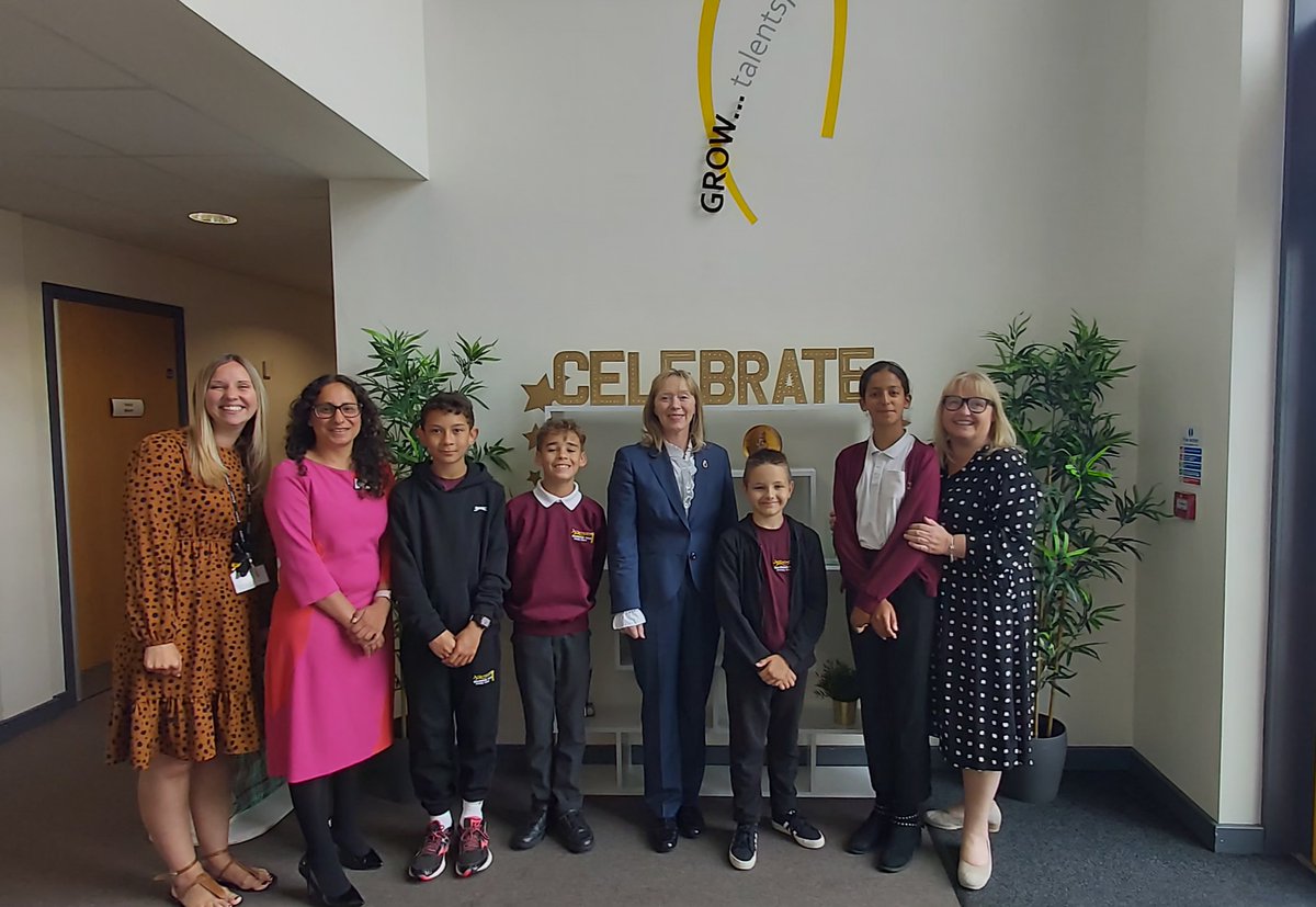 Safety Centre Charity tweet media