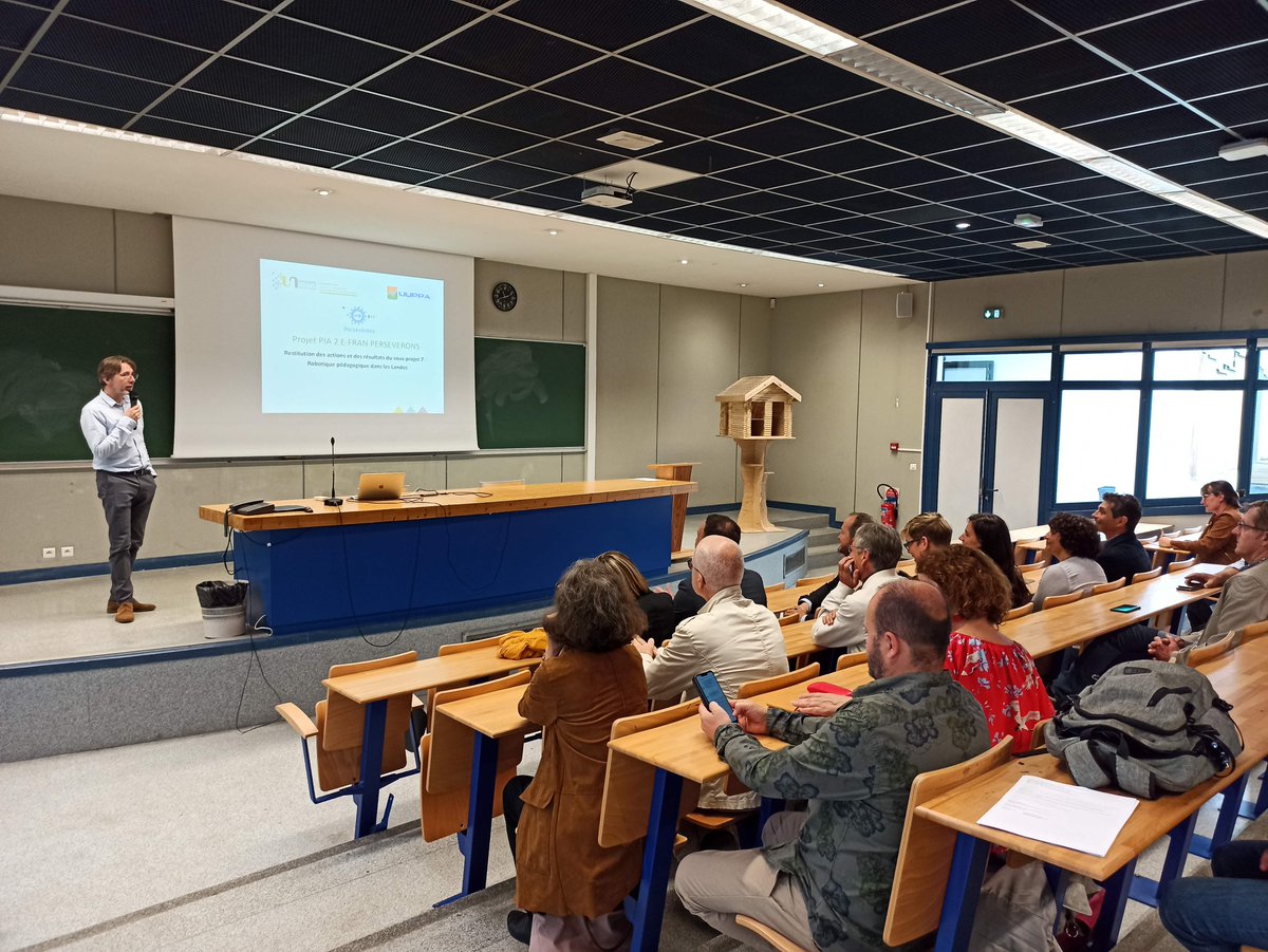 EduNum40's tweet photo. Restitution du projet PIA @eF_perseverons SP7 #formation #accompagnement #recherche 
✅ Un ensemble d'acteurs impliqués 
✅ Structuration pour un passage à l'échelle
✅ Utilisation de kits pédagogique
✅ 169 classes landaises ont utilisé des robots cette année 👏 https://t.co/6IknqNvj9B