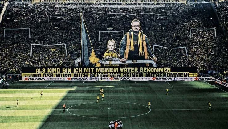 ¿Cuánto vale un abono en los estadios de la #Bundesliga? 💳🇩🇪⁉️

¡Aquí está la respuesta, equipo a equipo! 🧵👇

ℹ️ Ordenados de menor a mayor precio medio