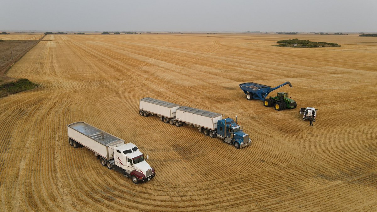 jdman9870's tweet photo. @Deere_Salesman https://t.co/bZpsyp6wNU