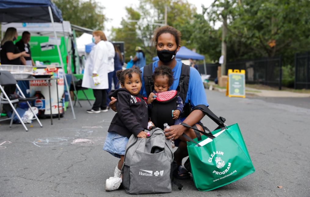 CSIT just opened applications for its Maternal &amp; Infant Health R&amp;D Seed Grant Program! NJ-based #startups can get grants of up to $75K to help accelerate the development of technologies, products, &amp; services that support pregnant women &amp; new moms. Apply @ njeda.com/maternal-and-i….