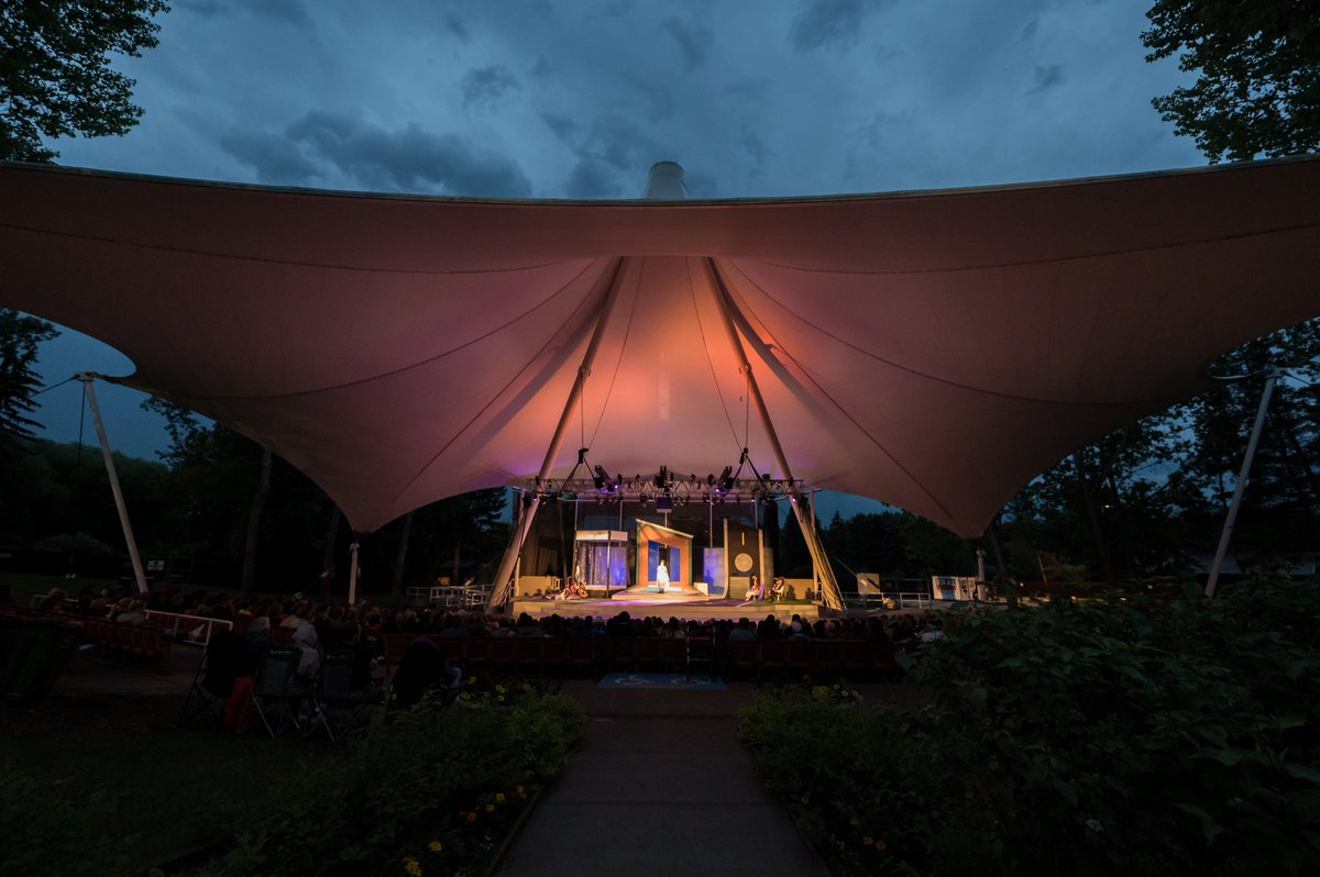 Happy Friday 🎉
Today (Canada Day) is pay-what-you-will! 

It’s gonna be a busy, so come early for the evening showing of 🅼🅴🅰🆂🆄🆁🅴 🅵🅾🆁 🅼🅴🅰🆂🆄🆁🅴. You can pay onsite and the show starts at 8PM!