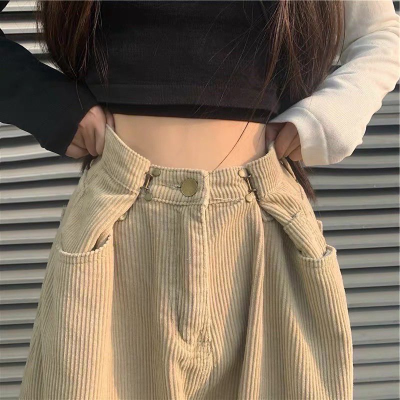 looookmai's tweet photo. 📌 https://t.co/EB9iz09JpU
📌 https://t.co/ysrHdU9KEp

มาที่กางเกงลูกฟูกตัวในหัวทวิตกันบ้างค่ะ บอกเลยว่าต้องมีติดตู้กันไว้คนละตัวจริงๆ วันไหนมีนัดไปตี้ กินชาบู หมูทะ ต้องใส่ตัวนี้แหละ!!! ความมีตะขอไว้เกี่ยวเอวเข้า หรือจะปล่อยสบายๆไม่เกี่ยวตะขอก็ได้ เอวสูง พรางพุง+สะโพกแบบจัดเต็ม https://t.co/wAkqiuLdGZ