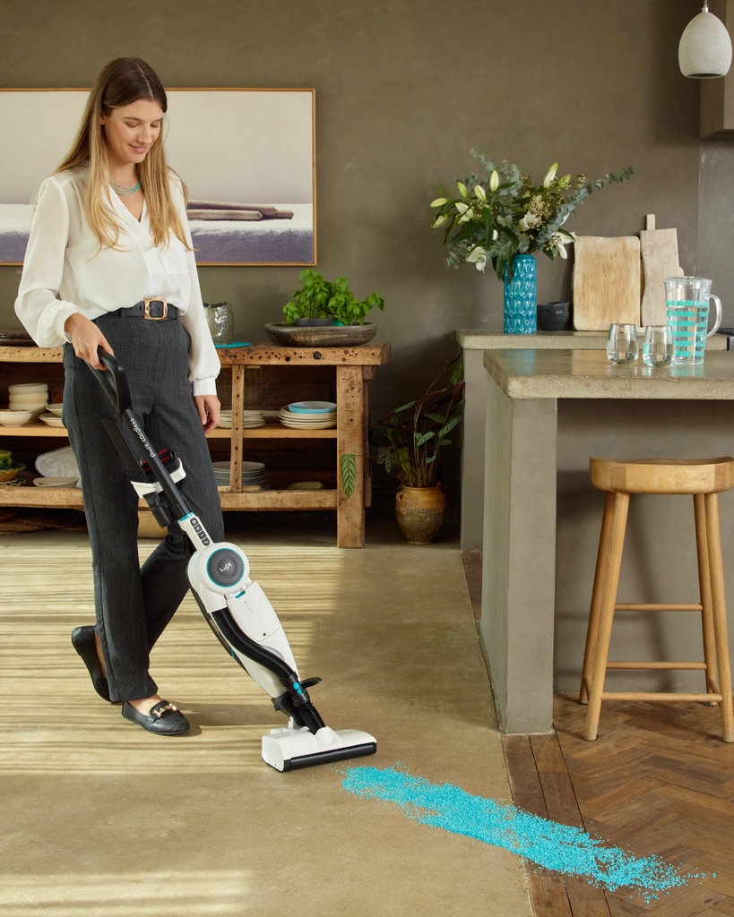 lupe_technology's tweet photo. We've worked hard to create a cordless vacuum that's easy to use, powerful and built to last. ⁠

Pre-order yours now 💛⁠
UK &amp; EU https://t.co/rLluoWmaEO
USA https://t.co/xrT5IpyvY8 https://t.co/wahAXut9Dt