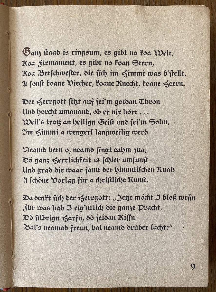 Bibelmuseum's tweet photo. Neu in der Sammlung:
Die bairische Bibel von Josef Benzinger, gedruckt in Erfurt 1939: Geschichten aus dem Alten Testament in bairischer Mundart in Reinform. Zahlreiche Holzschnitte stammen von Hans Jörg Schuster. 
Wer sucht, der findet Gesellschaftskritik in den Texten&amp;Bildern. https://t.co/kP75XSjphw