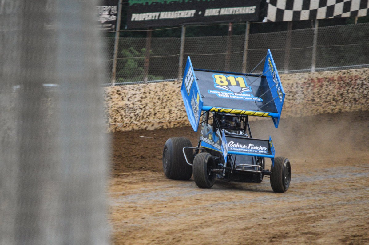 DKR_Motorsports's tweet photo. Weekend Plans 🗓

This weekend we head to @LOSspeedway for a 2-day show with @POWRi_Racing 410 Wing Outlaw Sprints 🔽

Saturday July 2nd &amp; Sunday July 3rd

🎟 Tickets: https://t.co/OuvWyLIpdD 

📺 Live Broadcast: @MAVTV Plus https://t.co/MYsRqIkF2O