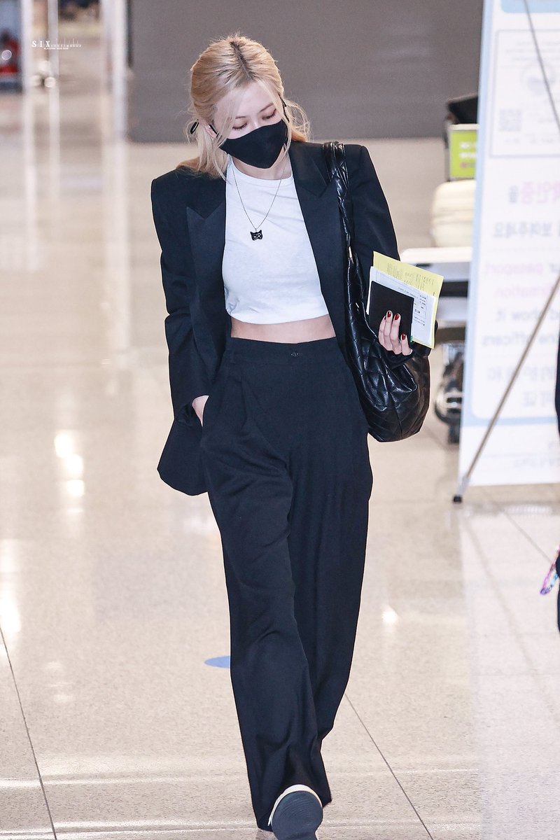 VIEWS UPDATE - JULY 01 2022

OTG- 285M/ 128K views 🔻
GONE- 199M/  185K views 🔻
OTG DP- 86M/  49K views🔺

✨GOAL✨
OTG- 14.7M ⏩ 300M
GONE - 400k ⏩200M
OTG DP- 13.4M ⏩ 100M

🎯 DAILY VIEWS GOAL (ADD ) - JULY 02
OTG - (200K)
GONE - (250K)
OTG DP-(100K)
#로제 #ROSÉ