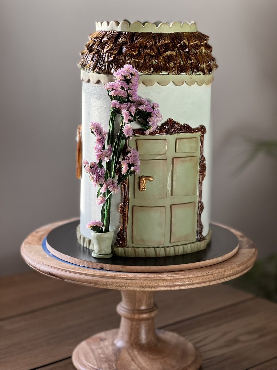 اللهمَّ باركني وبارك مافيّ وماحولي ، 
اجعل البركة في طريقي ، حياتي ، وقتي
 ، في قولي وفي فعلي 🏡