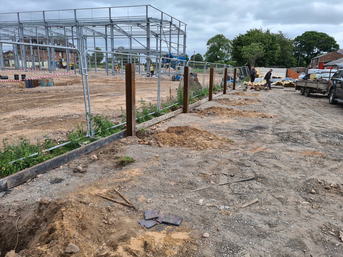 cadstones tweet media