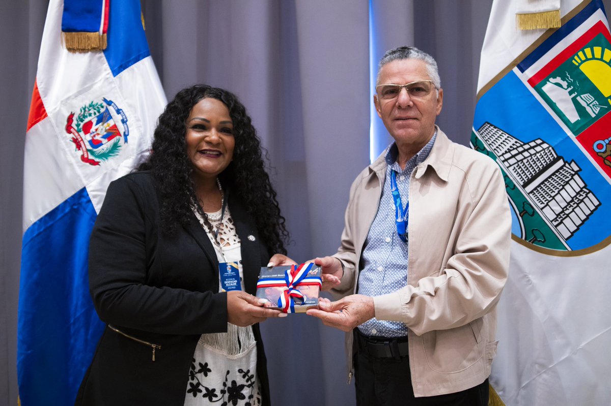 Alcaldía SDE on Twitter "Este viernes, el alcalde manueljimenezrd