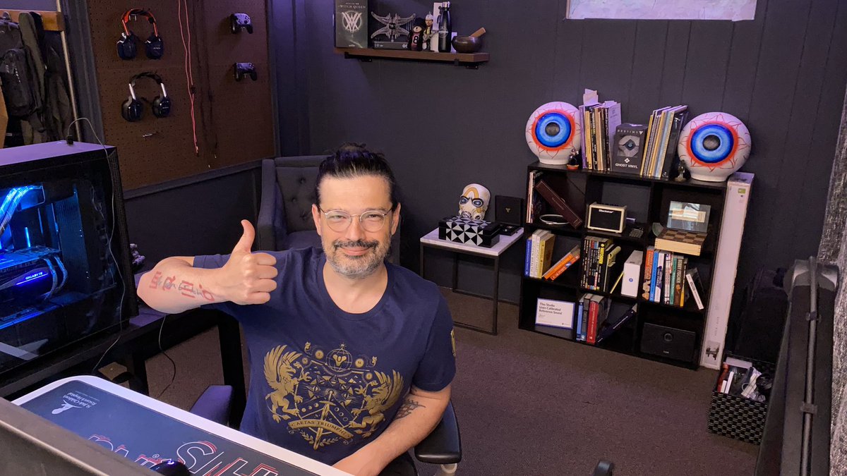 tomofromearth's tweet photo. I’m back, again…
Live at 5pm EST
Gonna be chillin in the verse
@RobertsSpaceInd Star Citizen on deck…

https://t.co/tFsIffy17R https://t.co/QFM2dZODuO