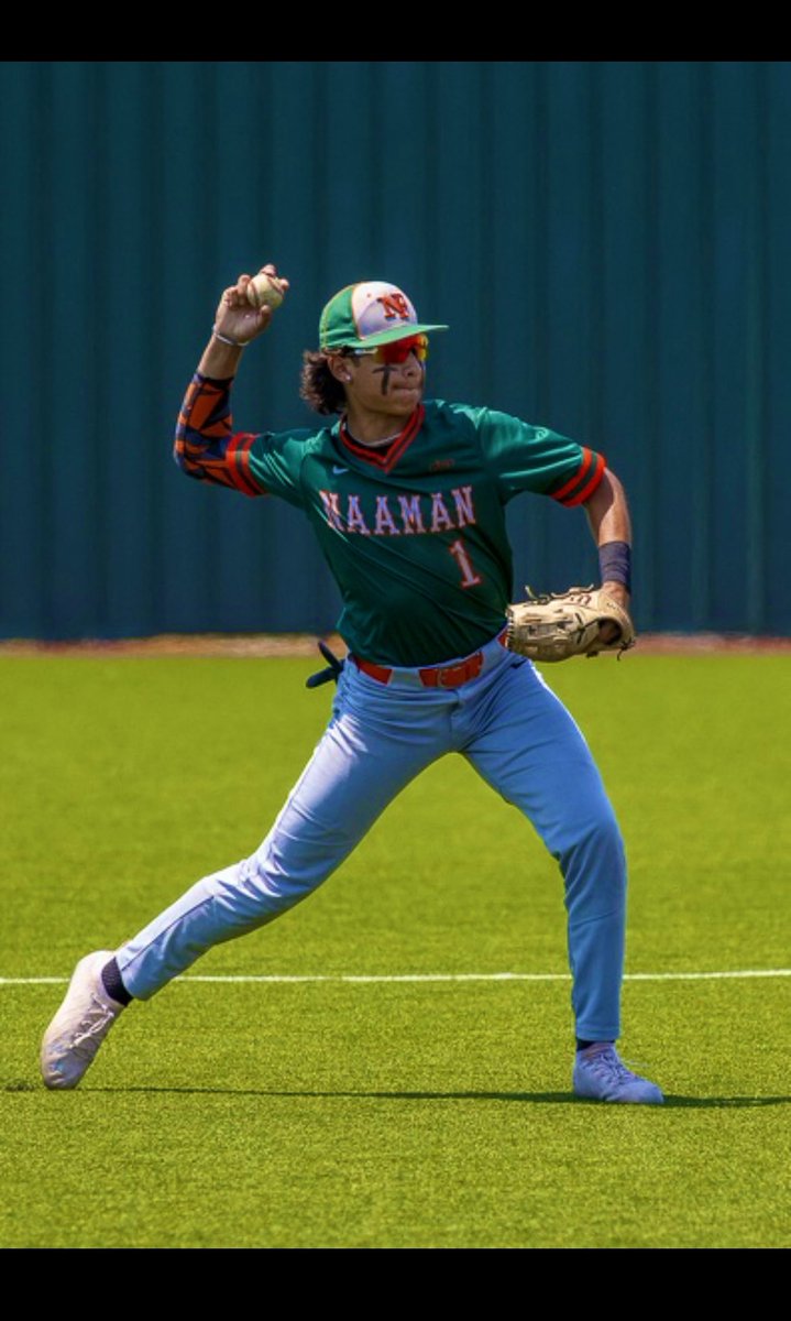 I’m blessed and excited to announce my commitment to <a href="/PrattBaseball/">Beaver Baseball</a> to further my academic and baseball career! I would like to thank my family, friends, and coaches who have helped get me here to play at the next level. Go beavers!🔵⚪️
100% committed!!