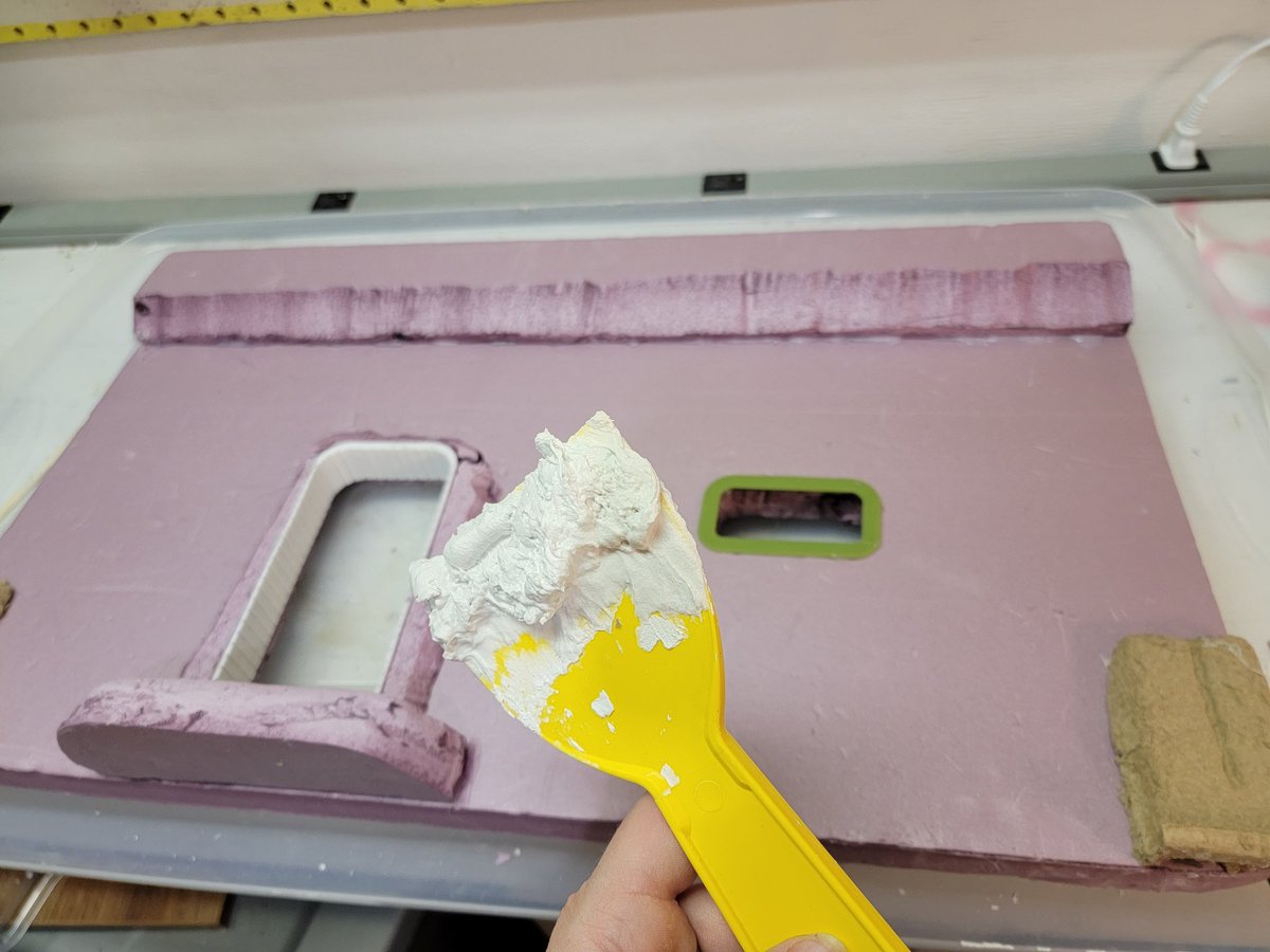 Shamaz084's tweet image. Taking a digital break to build some traditional creativeness. Really having fun with this build so far.

#artistatwork #makecoolstuff #starwars #diorama #starwarstheblackseries #tatooine
#wip #creativityftw #nerd