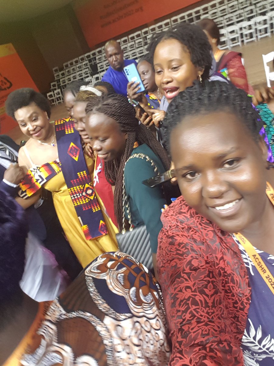 NAKELLO's tweet photo. #SierraLeone has been fun and what a way to crown up the #ACSHR2022 with @PresidentBio announcing a new bill,key powerful speech from @FirstLadyBio and of coz the  @YvonneChakaX2 amazing performance/speech #Withusforus 
@Purposeful_org @TEACH4UG https://t.co/XJPnzZ42Tl